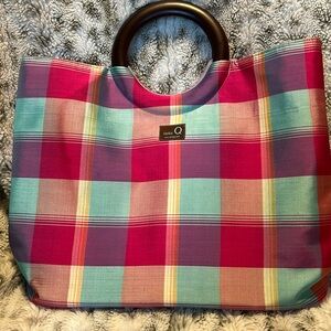 Beautiful Della Q hand bag or tote bag